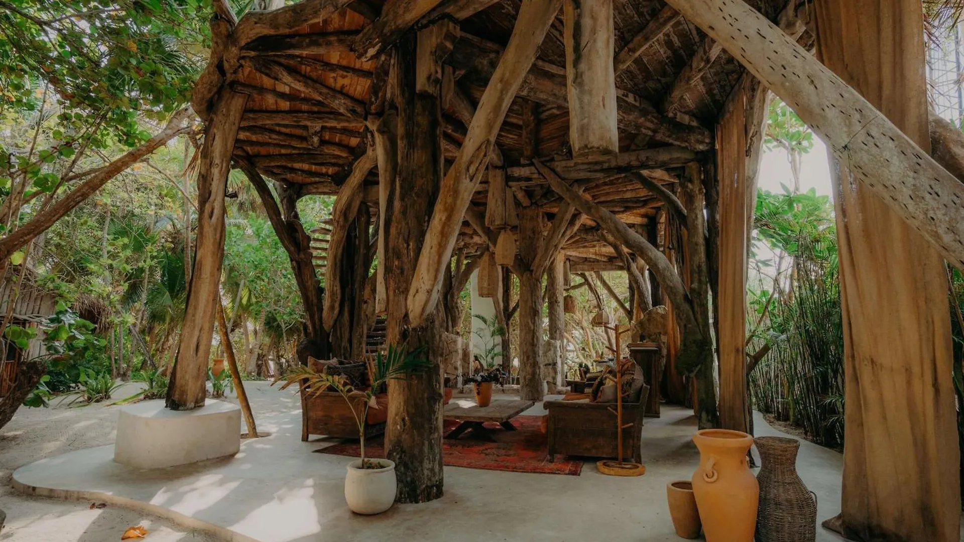 Luxury Penthouse With Private Rooftop & Hot Tub Tulum